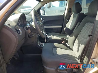 Zdjęcie 7 z 12 samochodu: 2008 CHEVROLET HHR LS VIN:3GNDA33D68S644063 - miniatura