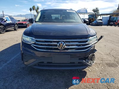 Piąte zdjęcie samochodu w środku: 2022 VOLKSWAGEN TIGUAN S VIN:3VV1B7AX6NM164135 - miniatura