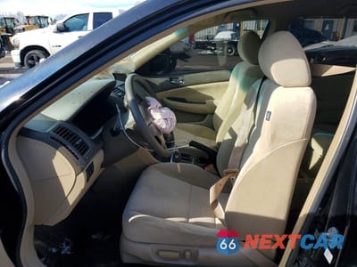 Zdjęcie 7 z 11 samochodu: 2003 HONDA ACCORD LX VIN:1HGCM66333A097832 - miniatura