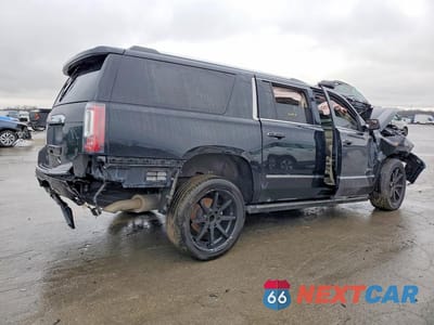 Trzecie zdjęcie samochodu z tyłu: 2016 GMC YUKON XL DENALI VIN:1GKS2HKJ2GR413684 - miniatura