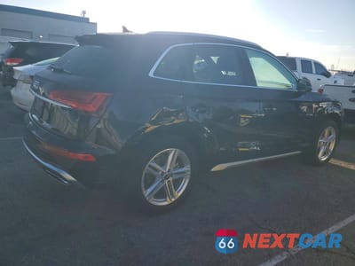 Trzecie zdjęcie samochodu z tyłu: 2024 AUDI Q5 E PREMIUM 55 VIN:WA1G2AFY4R2075498 - miniatura