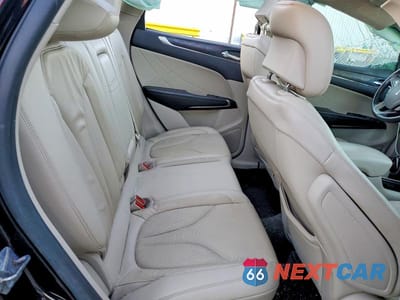 Zdjęcie 11 z 12 samochodu: 2017 LINCOLN MKC RESERVE VIN:5LMCJ3C91HUL07499 - miniatura