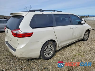 Trzecie zdjęcie samochodu z tyłu: 2016 TOYOTA SIENNA XLE 8-PASSENGER VIN:5TDYK3DC8GS696665 - miniatura