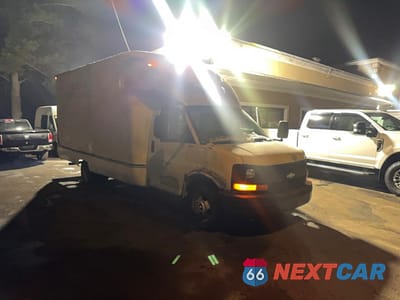 Zdjęcie 11 z 11 samochodu: 2005 CHEVROLET EXPRESS G3500 VIN:1GBHG31U851174115 - miniatura