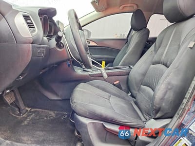 Zdjęcie 7 z 12 samochodu: 2018 MAZDA 3 SPORT VIN:3MZBN1U76JM186842 - miniatura