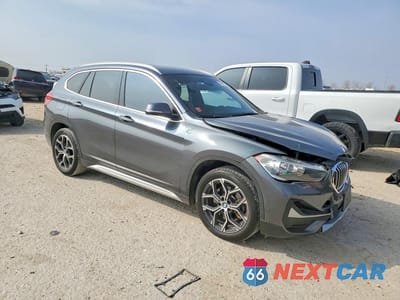 Czwarte zdjęcie samochodu z boku: 2021 BMW X1 SDRIVE28I VIN:WBXJG7C03M5S27327 - miniatura
