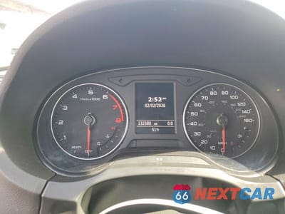 Zdjęcie 9 z 12 samochodu: 2017 AUDI A3 PREMIUM VIN:WAUAUGFF4H1048553 - miniatura