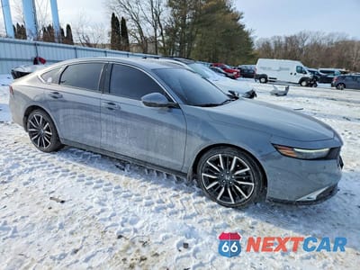 Czwarte zdjęcie samochodu z boku: 2025 HONDA ACCORD TOURING HYBRID VIN:1HGCY2F84SA018921 - miniatura