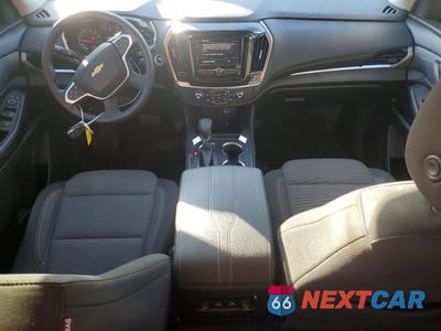 Zdjęcie 8 z 14 samochodu: 2021 CHEVROLET TRAVERSE LS VIN:1GNEVLKW7MJ125126 - miniatura