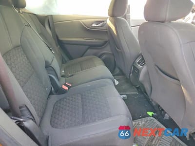 Zdjęcie 10 z 11 samochodu: 2019 CHEVROLET BLAZER 1LT VIN:3GNKBBRA1KS584969 - miniatura