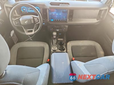 Zdjęcie 8 z 14 samochodu: 2025 FORD BRONCO BIG BEND VIN:1FMDE7BH8SLA64783 - miniatura