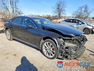 Trzecie zdjęcie samochodu z tyłu: 2018 LEXUS LS 500 VIN:JTHC5LFFXJ5002675 - miniatura