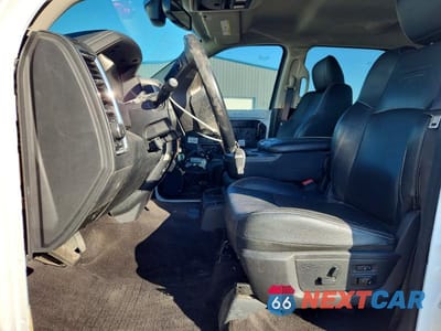 Zdjęcie 7 z 13 samochodu: 2017 RAM 2500 LARAMIE VIN:3C6UR5FL4HG695197 - miniatura