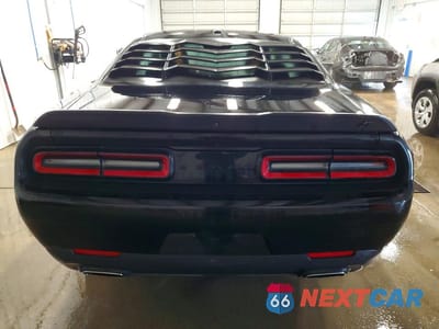 Zdjęcie 6 z 12 samochodu: 2021 DODGE CHALLENGER SXT VIN:2C3CDZGG8MH622943 - miniatura