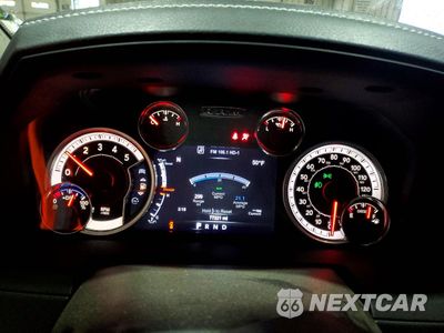 Zdjęcie 9 z 13 samochodu: 2018 RAM 1500 LARAMIE VIN:1C6RR7NM7JS233940 - miniatura