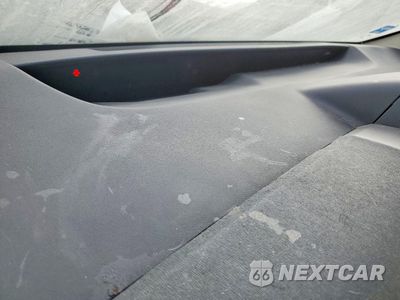 Zdjęcie 9 z 13 samochodu: 2007 TOYOTA PRIUS VIN:JTDKB20U677662250 - miniatura