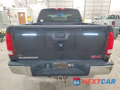 Zdjęcie 6 z 12 samochodu: 2009 GMC SIERRA K1500 VIN:2GTEK19C891126658 - miniatura