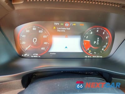 Zdjęcie 9 z 13 samochodu: 2019 VOLVO XC40 T5 R-DESIGN VIN:YV4162UM2K2110113 - miniatura