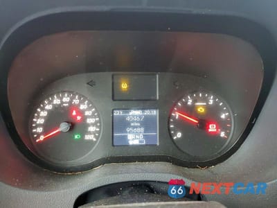 Zdjęcie 9 z 13 samochodu: 2019 MERCEDES-BENZ SPRINTER 2500/3500 VIN:WD4PF1CDXKP142583 - miniatura