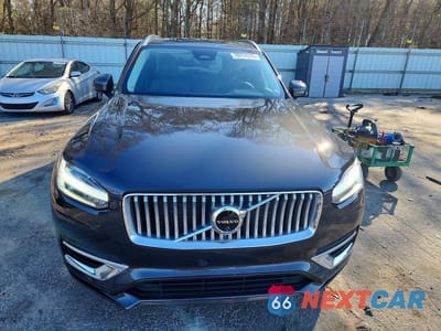 Piąte zdjęcie samochodu w środku: 2024 VOLVO XC90 PLUS VIN:YV4H60CE5R1228198 - miniatura