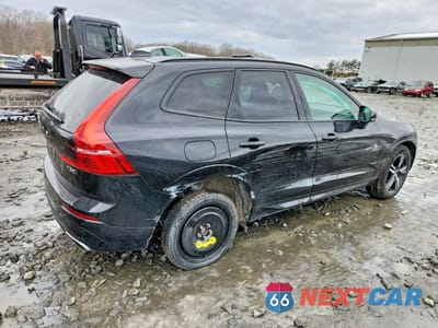 Trzecie zdjęcie samochodu z tyłu: 2020 VOLVO XC60 T5 R-DESIGN VIN:YV4102RM8L1417643 - miniatura