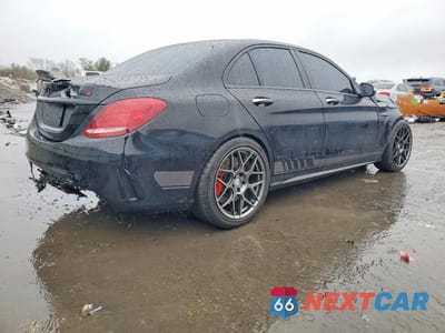 Trzecie zdjęcie samochodu z tyłu: 2016 MERCEDES-BENZ C 63 AMG-S VIN:55SWF8HB9GU100007 - miniatura