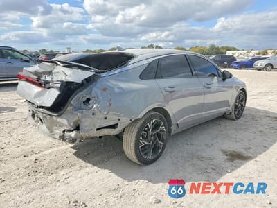 Trzecie zdjęcie samochodu z tyłu: 2025 KIA K5 VIN:KNAG64J76S5353622 - miniatura