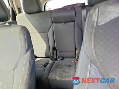 Zdjęcie 10 z 14 samochodu: 2016 KIA SORENTO LX VIN:5XYPG4A35GG061360 - miniatura
