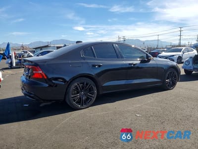 Trzecie zdjęcie samochodu z tyłu: 2024 VOLVO S60 PLUS VIN:7JRH60FH4RG284463 - miniatura