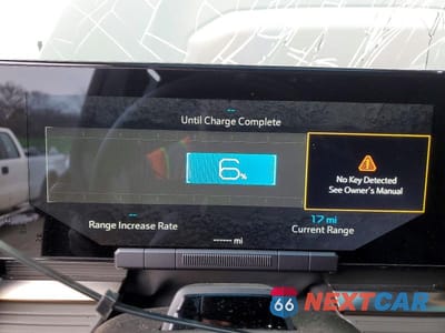 Zdjęcie 9 z 12 samochodu: 2024 GMC HUMMER SUV 3X VIN:1GKB0RDC7RU101550 - miniatura