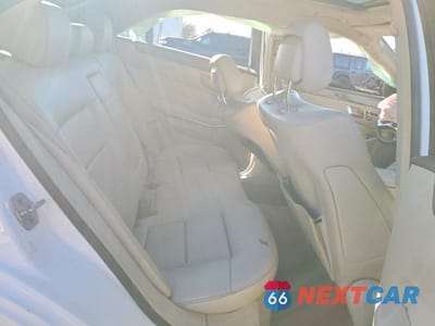 Zdjęcie 10 z 12 samochodu: 2014 MERCEDES-BENZ E 350 VIN:WDDHF5KB1EA848912 - miniatura