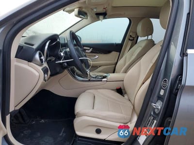 Zdjęcie 7 z 12 samochodu: 2018 MERCEDES-BENZ GLC 300 VIN:WDC0G4JB6JV098601 - miniatura