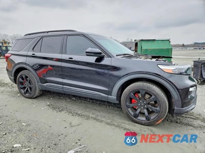 Czwarte zdjęcie samochodu z boku: 2020 FORD EXPLORER ST VIN:1FM5K8GC5LGB37764 - miniatura