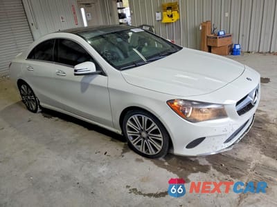 Czwarte zdjęcie samochodu z boku: 2017 MERCEDES-BENZ CLA 250 4MATIC VIN:WDDSJ4GB7HN470163 - miniatura