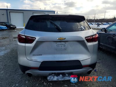 Zdjęcie 6 z 12 samochodu: 2019 CHEVROLET BLAZER 1LT VIN:3GNKBBRA0KS661878 - miniatura