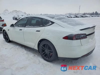 Drugie zdjęcie samochodu z przodu: 2014 TESLA MODEL S 85 4DR VIN:5YJSA1H13EFP42295 - miniatura
