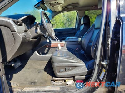 Zdjęcie 7 z 12 samochodu: 2018 GMC YUKON XL C1500 SLT VIN:1GKS1GKC3JR377087 - miniatura