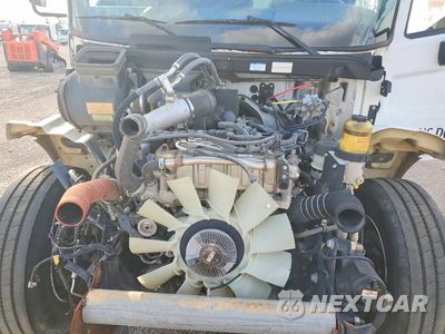 Zdjęcie 12 z 13 samochodu: 2021 HINO L6 BOX TRUCK VIN:5PVNJ8AV9M5T50229 - miniatura