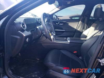 Zdjęcie 7 z 11 samochodu: 2023 MERCEDES-BENZ C 300 VIN:W1KAF4GB6PR089313 - miniatura