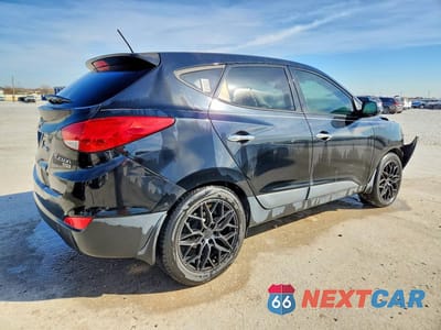 Trzecie zdjęcie samochodu z tyłu: 2011 HYUNDAI TUCSON LIMITED VIN:KM8JU3AC1BU210777 - miniatura