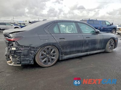 Trzecie zdjęcie samochodu z tyłu: 2023 BMW 760 XI VIN:WBA33EJ05PCN11130 - miniatura