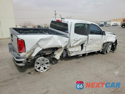 Trzecie zdjęcie samochodu z tyłu: 2018 CHEVROLET COLORADO LT VIN:1GCGSCEN1J1179451 - miniatura