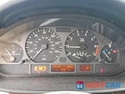 Zdjęcie 9 z 12 samochodu: 2001 BMW 325 I VIN:WBAAV33421FU87428 - miniatura