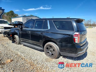 Drugie zdjęcie samochodu z przodu: 2023 CHEVROLET TAHOE C1500 VIN:1GNSCLED3PR194890 - miniatura