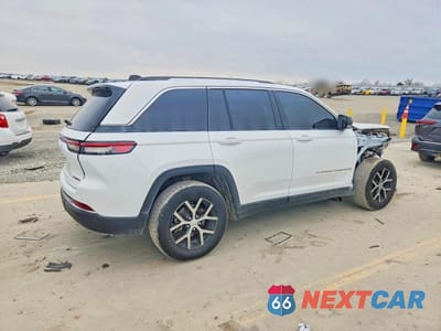 Trzecie zdjęcie samochodu z tyłu: 2023 JEEP GRAND CHEROKEE LIMITED VIN:1C4RJGBG9PC535070 - miniatura