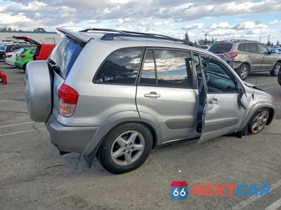 Trzecie zdjęcie samochodu z tyłu: 2001 TOYOTA RAV4 VIN:JTEHH20V210025014 - miniatura