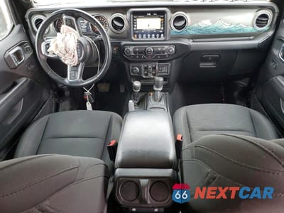 Zdjęcie 8 z 13 samochodu: 2022 JEEP WRANGLER UNLIMITED SAHARA VIN:1C4HJXEN3NW187638 - miniatura