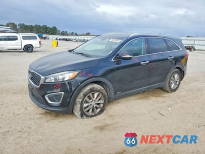 2016 KIA SORENTO LX 5XYPGDA36GG075039 - główne zdjęcie licytacji z USA - miniatura