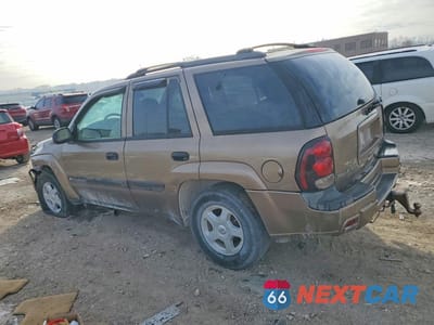 Drugie zdjęcie samochodu z przodu: 2003 CHEV TRAILBLAZER VIN:1GNDT13S232183879 - miniatura