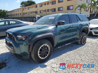 2025 TOYOTA 4RUNNER SR5 JTEVA5BR1S5068675 - główne zdjęcie licytacji z USA - miniatura